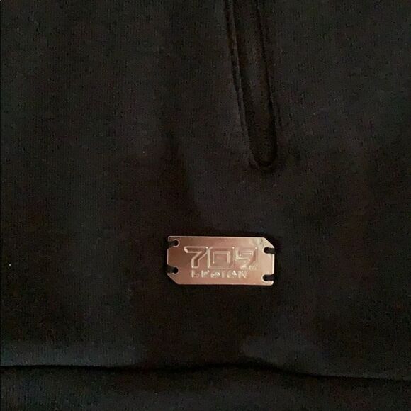 🎉Host Pick 🎉NWT DISNEY SWEATSHIRT| Galaxy’ Edge - Picture 3 of 7